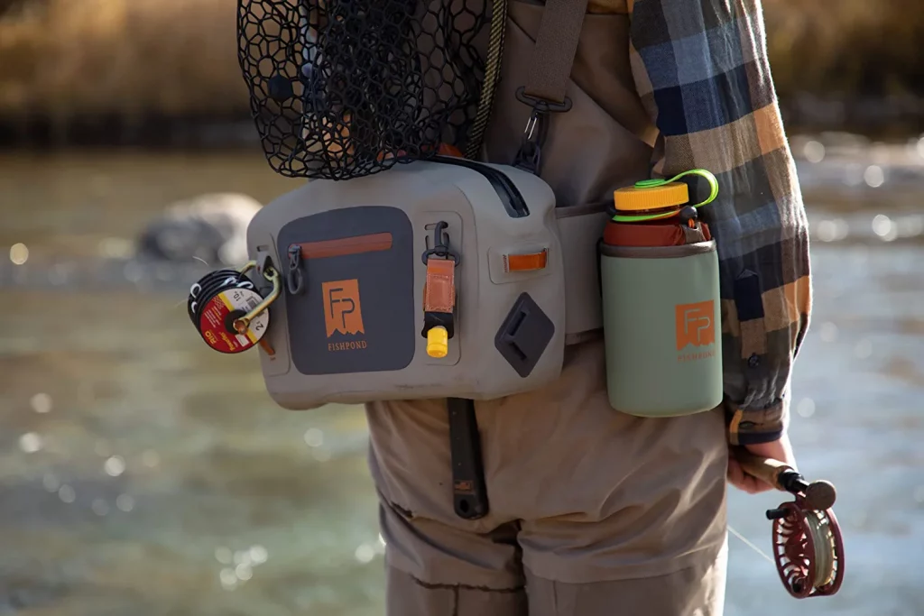 fishpond Thunderhead Submersible Lumbar Fly Fishing Pack